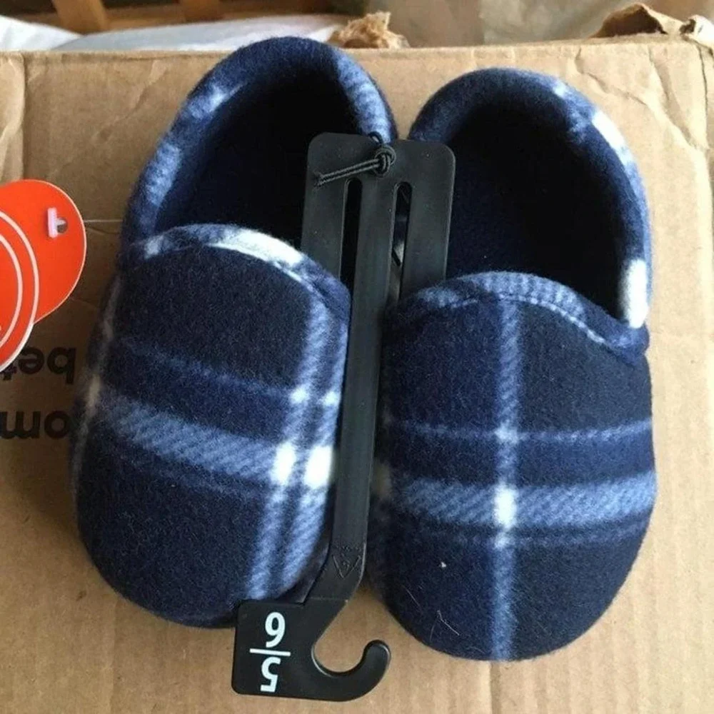 New boys slippers 5/6 Plaid non slip‎ bottoms house shoes